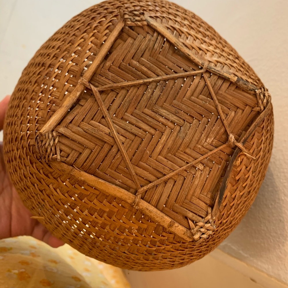 Wicker basket - Picture 2 of 5